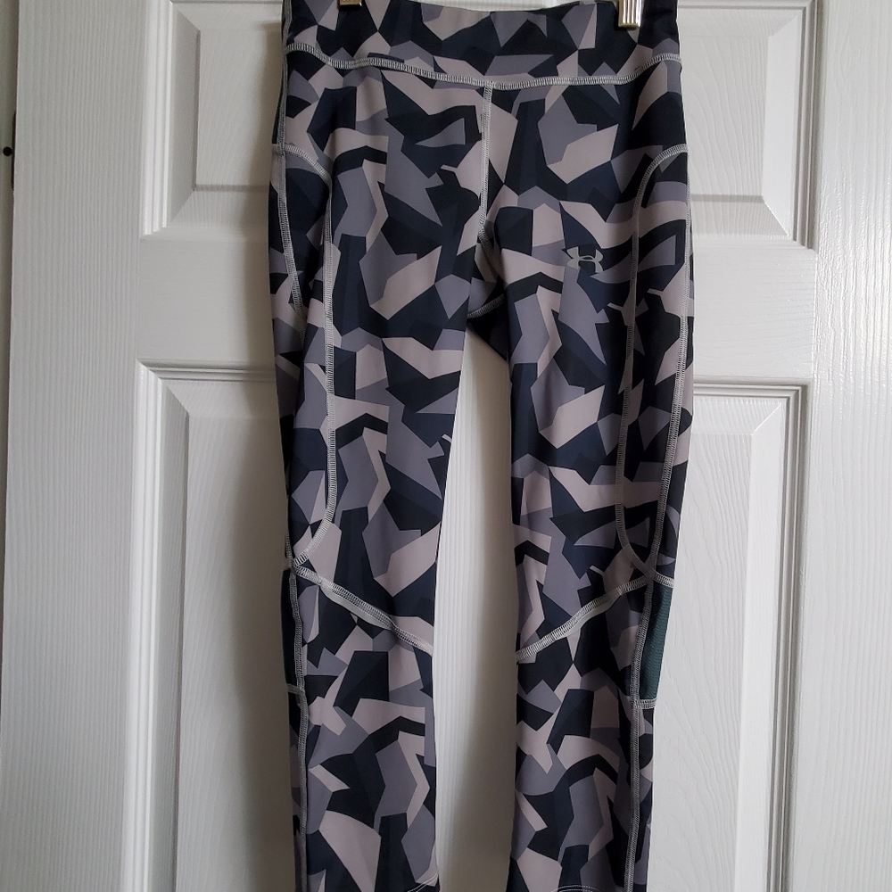 Under Armour heatgear compression leggings XS
